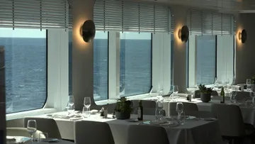 Restaurant 'Le Nautilus' aboard Le Bellot