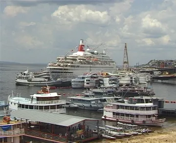 Leaving Manaus aboard Black Watch