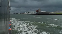 Passing the Maeslant Barrier aboard Elbe