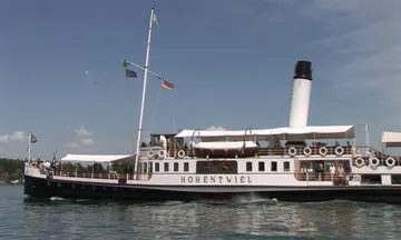 PS Hohentwiel navigates Lake Constance