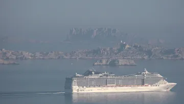 MSC Fantasia leaves Marseille