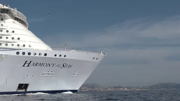 Harmony of the Seas leaves Marseille