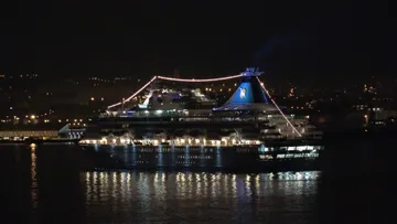 Artania arrives at Marseille