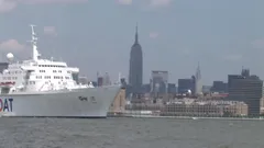 ships at New York