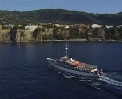 ships at Sorrento and Capri