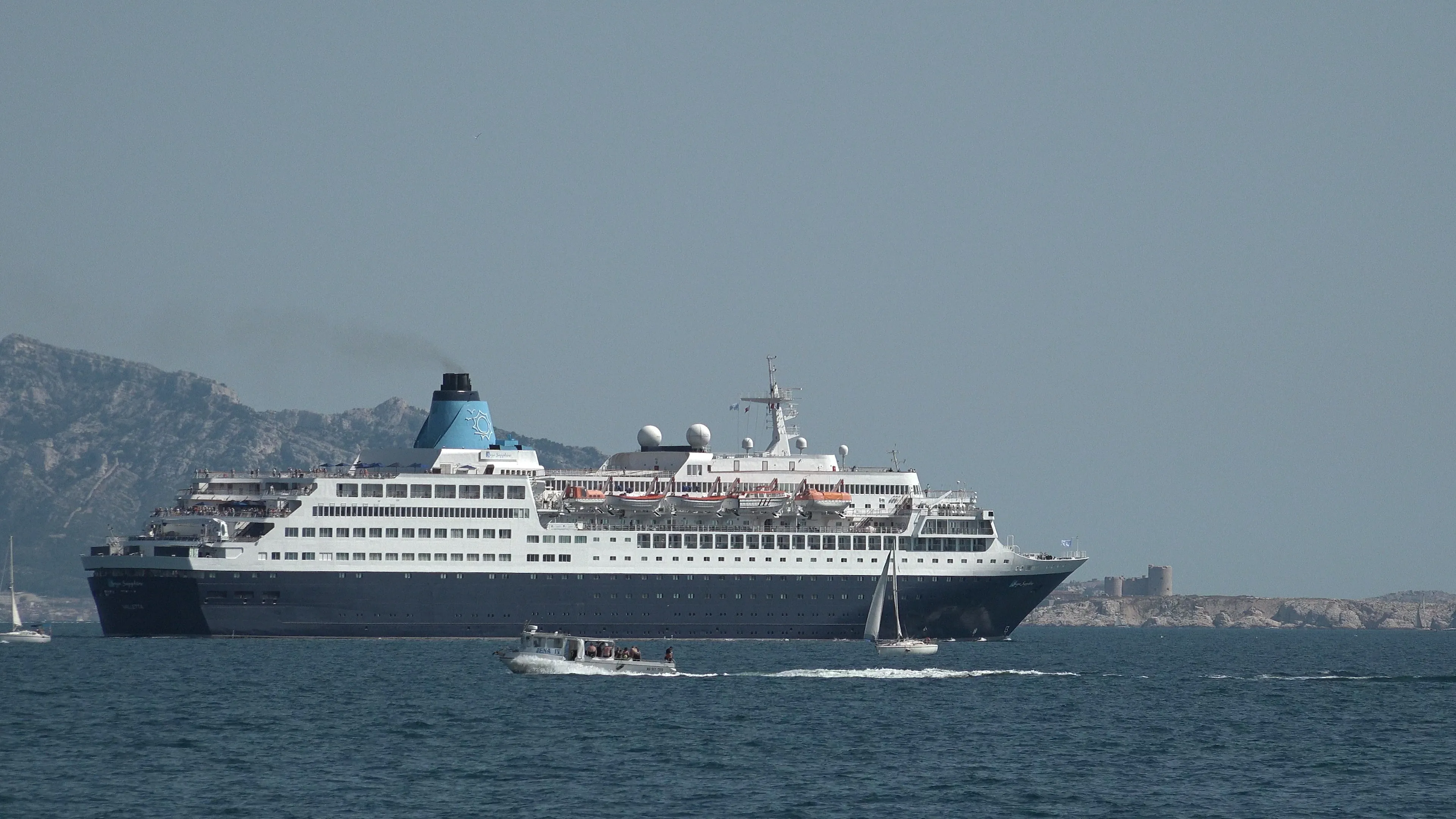 Saga Sapphire in the bay of Marseille