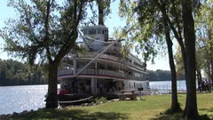 ships at Florence, AL