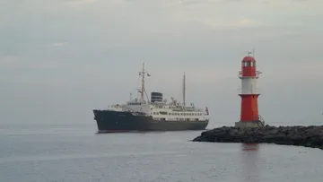 Nordstjernen arrives at Warnemünde