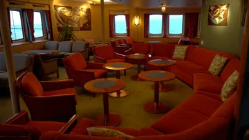 Forward Facing Lounge aboard Norstjernen